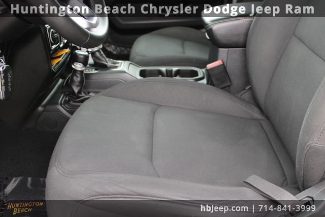 Used 2023 Jeep Wrangler Sahara image 38