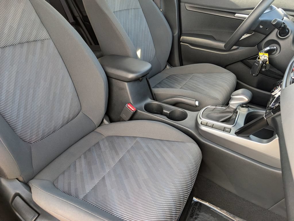 Certified 2024 Kia Seltos LX AWD/4WD image 23