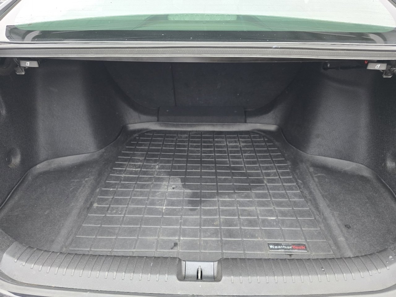 Certified 2023 Honda Accord EX image 18