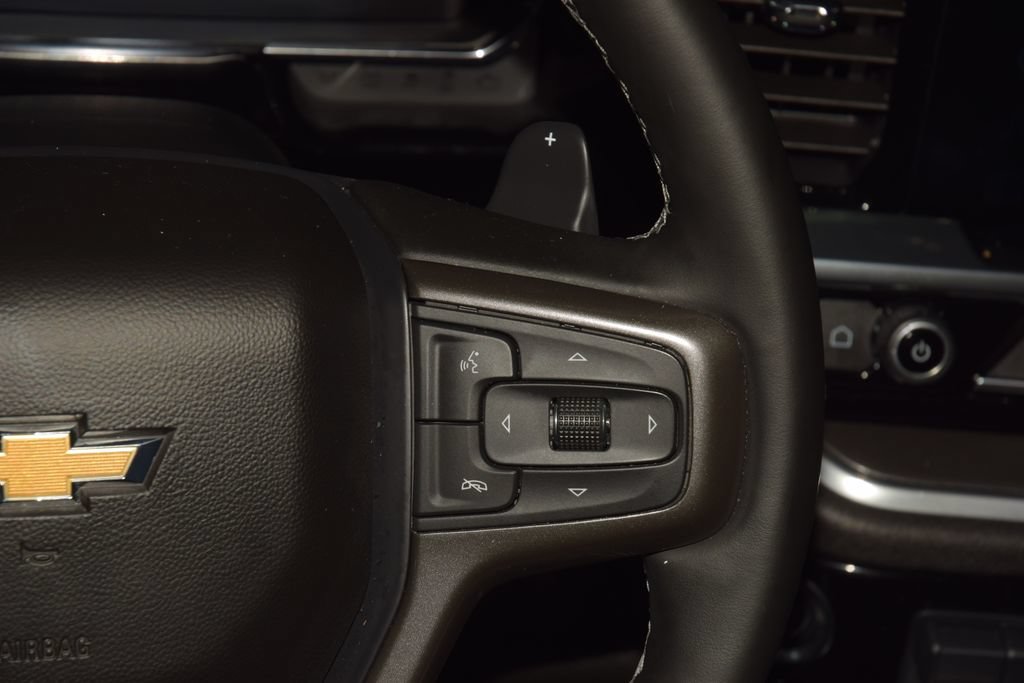 Used 2025 Chevrolet Silverado 1500 High Country AWD/4WD image 41