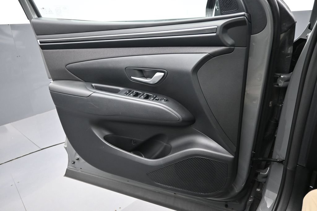 Used 2024 Hyundai Tucson SEL w/ Convenience Package AWD/4WD image 6