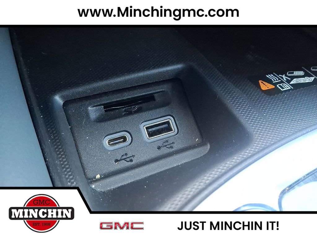 Used 2023 Buick Enclave Essence w/ Experience Buick Package image 32