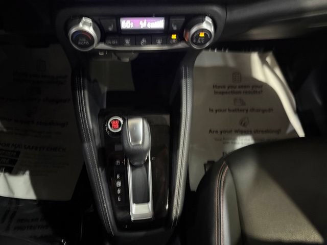 Certified 2020 Nissan Kicks SR w/ SR Premium Package FWD image 23