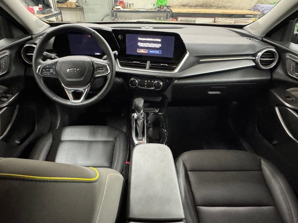 Used 2024 Chevrolet Trax ACTIV image 17