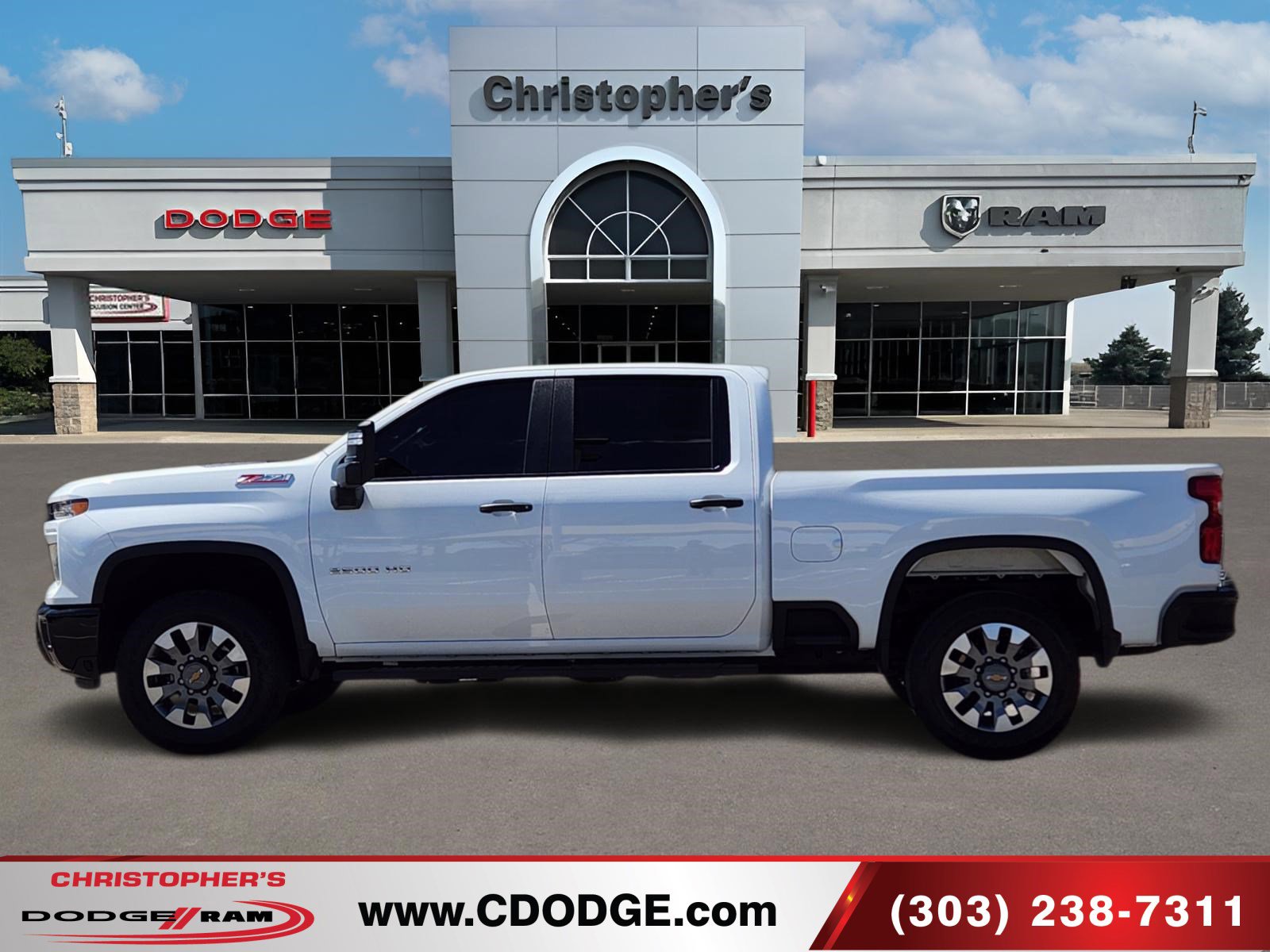 Used 2024 Chevrolet Silverado 2500 Custom w/ Custom Value Package AWD/4WD image 6