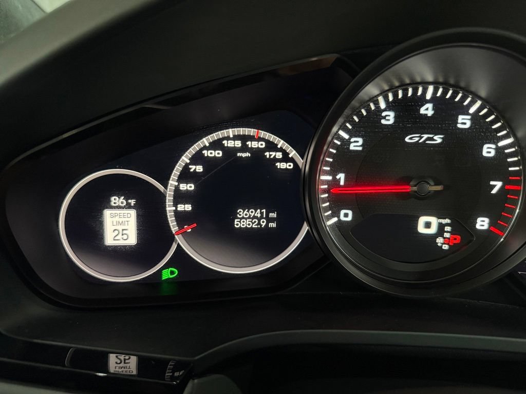 Used 2022 Porsche Cayenne GTS AWD/4WD image 42