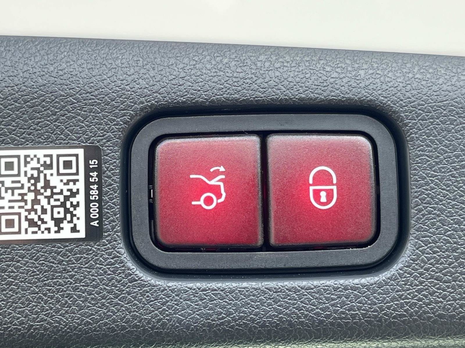 Certified 2025 Mercedes-Benz E 350 Sedan image 12