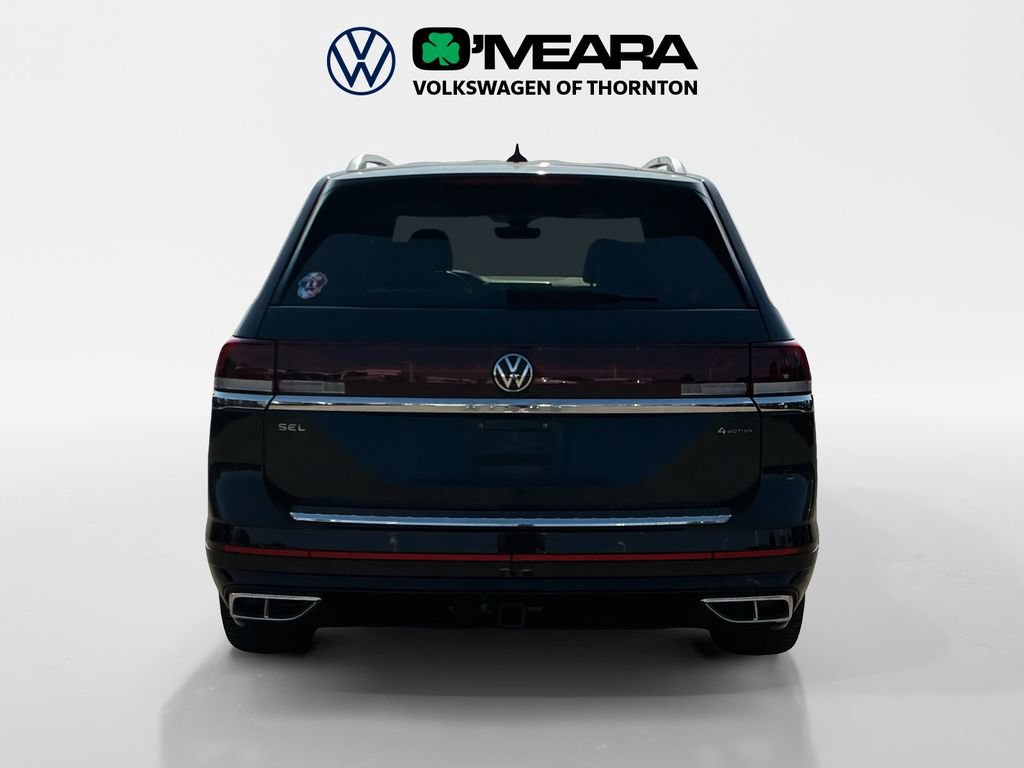 Used 2024 Volkswagen Atlas SEL Premium R-Line AWD/4WD image 4