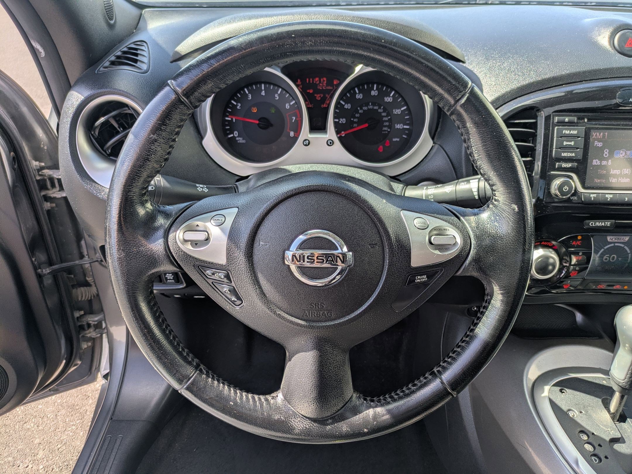 Used 2015 Nissan Juke SV AWD/4WD image 19