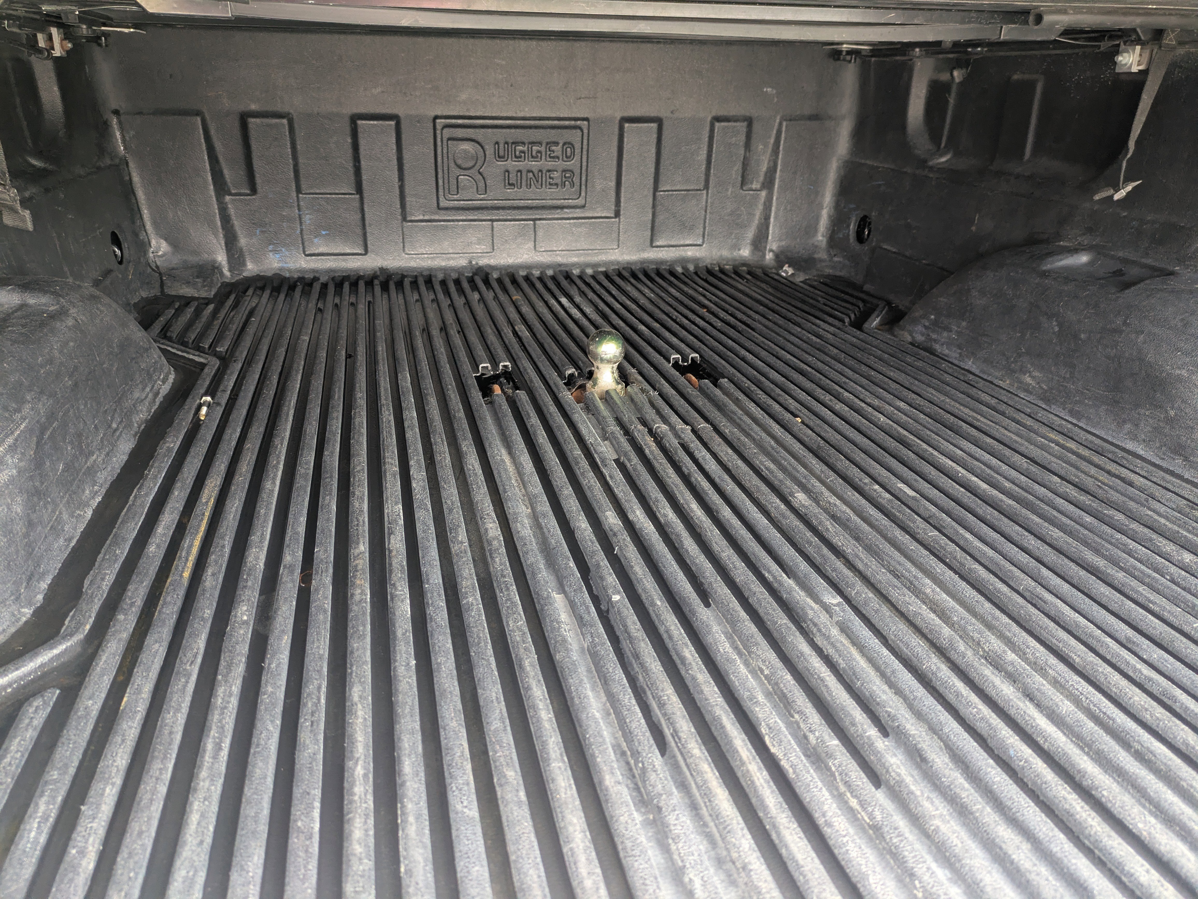 Used 2018 GMC Sierra 2500 SLT w/ Duramax Plus Package image 16