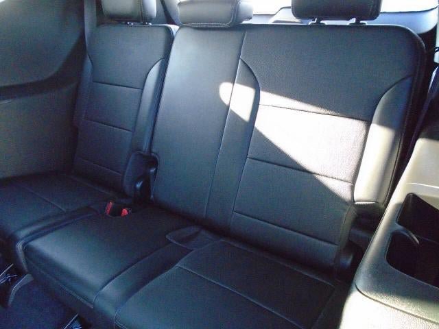 Certified 2025 Buick Enclave Preferred AWD/4WD image 19