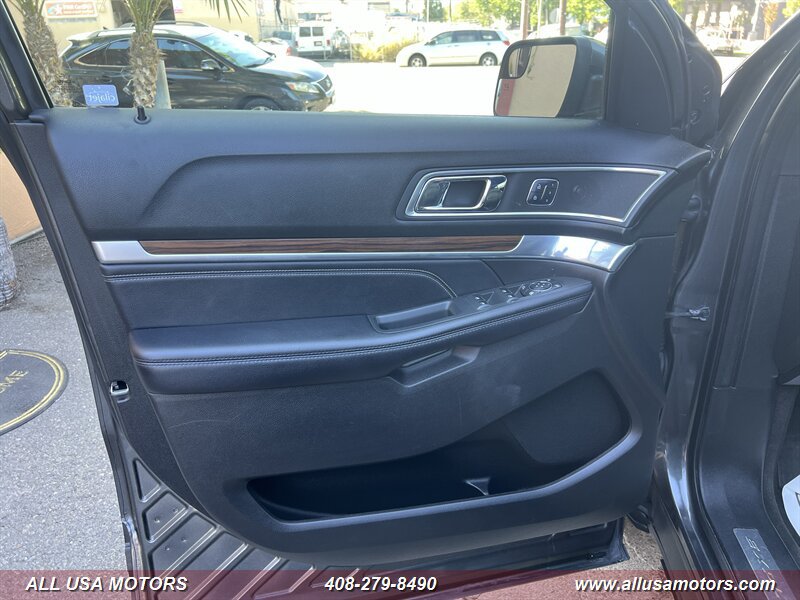 Used 2017 Ford Explorer Limited FWD image 13