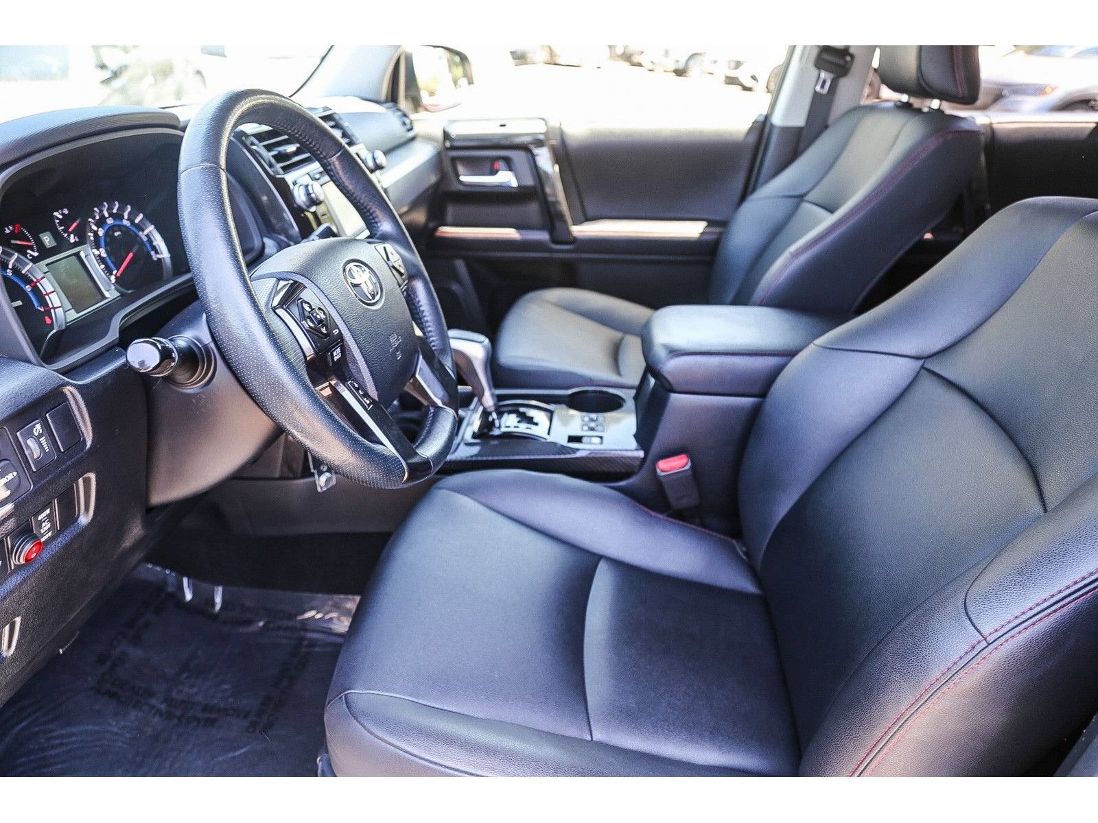 Used 2019 Toyota 4Runner TRD Off-Road Premium w/ Wilderness Package AWD/4WD image 17