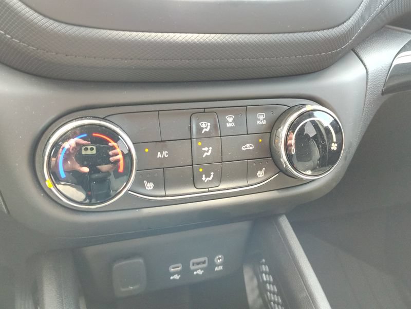 Certified 2023 Chevrolet TrailBlazer LT FWD image 14