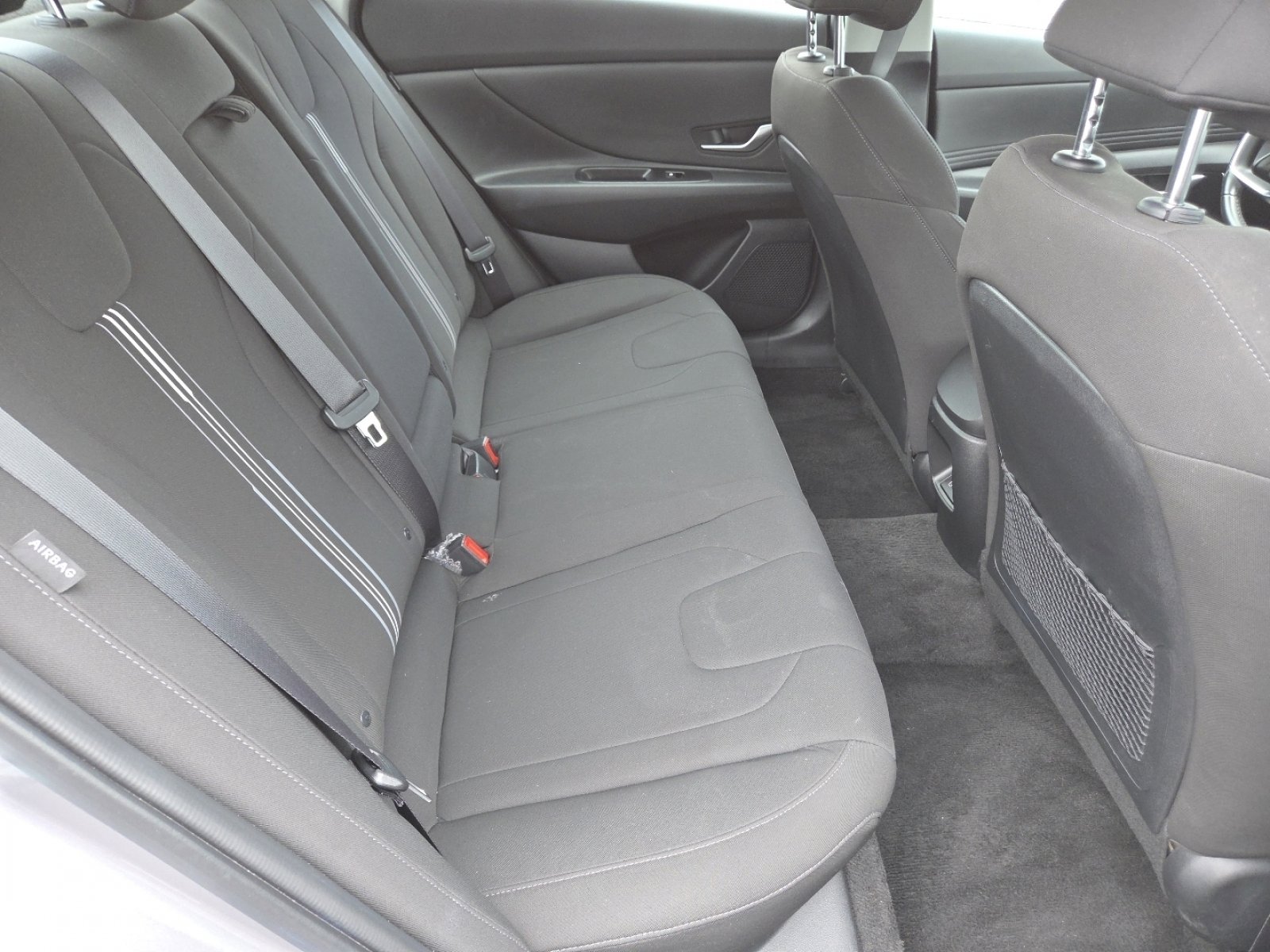 Used 2025 Hyundai Elantra SEL FWD image 24
