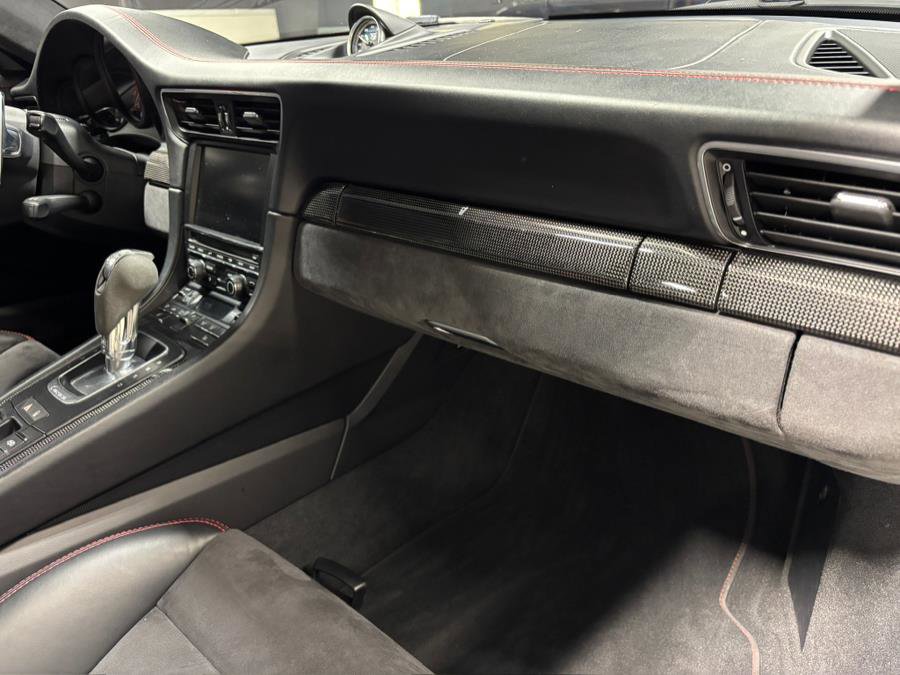 Used 2015 Porsche 911 Carrera GTS image 25