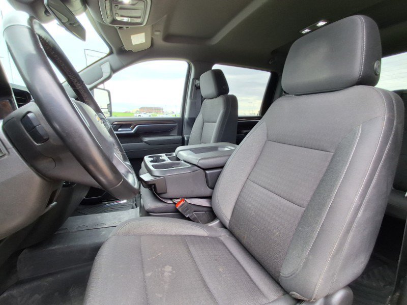 Used 2025 Chevrolet Silverado 2500 LT AWD/4WD image 11