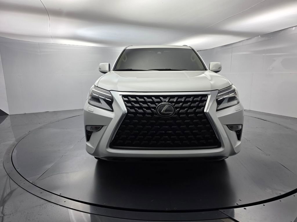Used 2021 Lexus GX 460 Premium w/ Premium Package AWD/4WD image 2