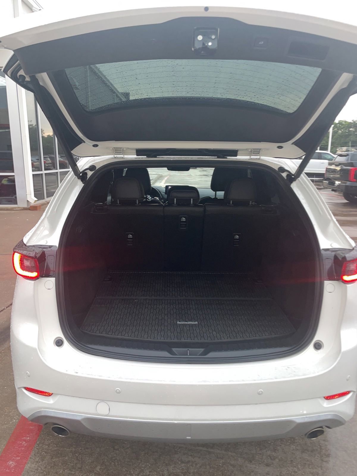 Used 2024 MAZDA CX-5 Signature AWD/4WD image 9