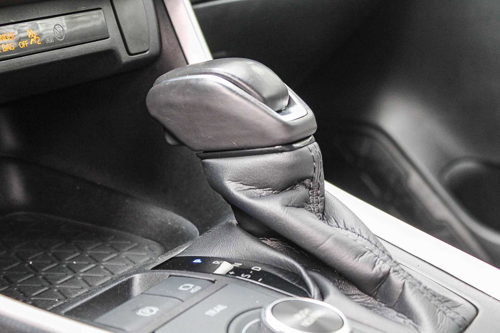 Used 2021 Toyota RAV4 XLE Premium w/ Carpet Mat Package (TMS) image 22