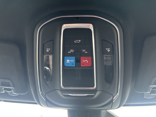 Used 2024 Jeep Grand Cherokee L Laredo image 26