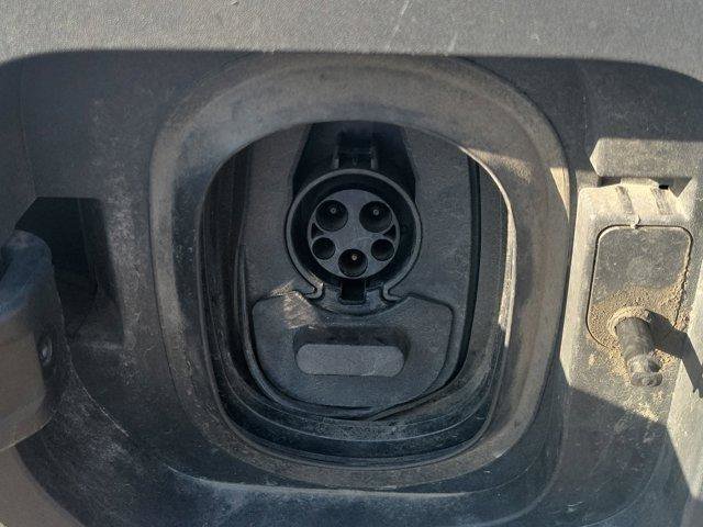 Used 2023 Chevrolet Brightdrop 600 w/ Active Safety Package 2 image 7