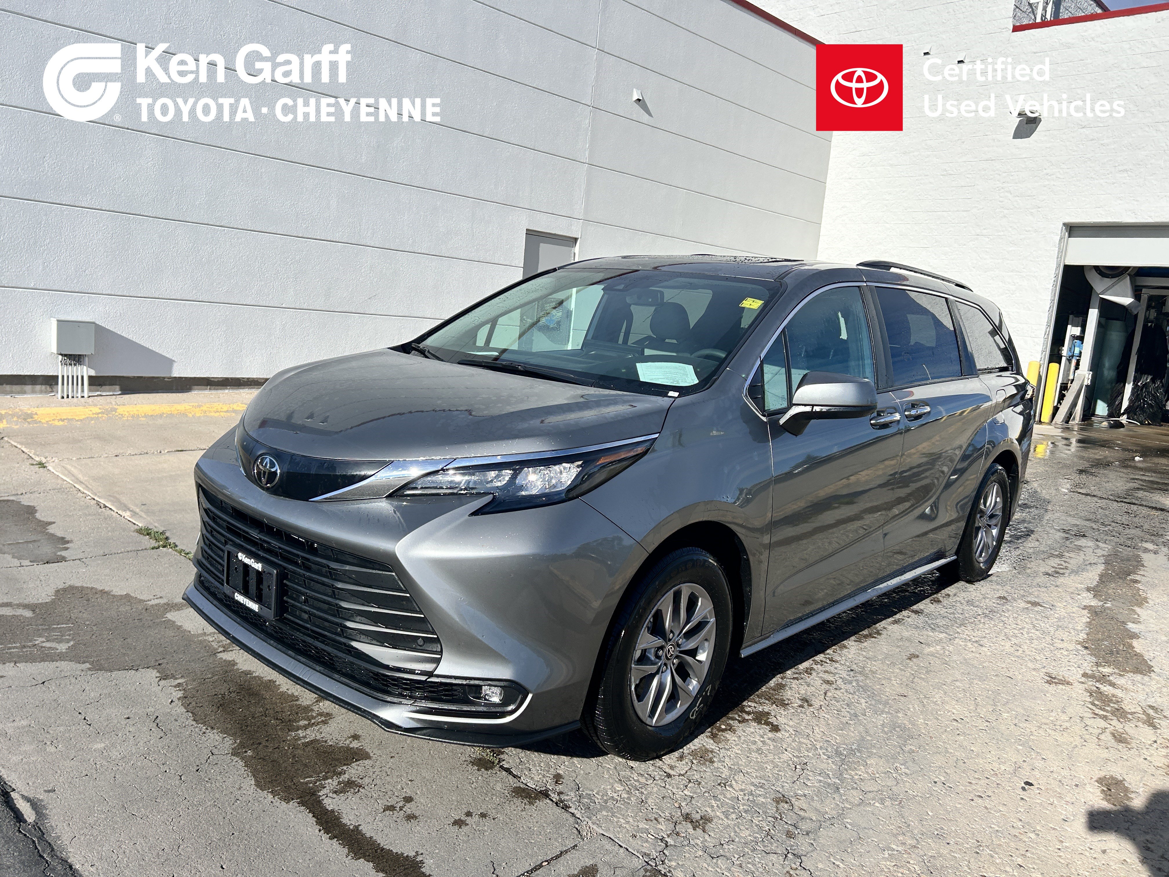 Used 2026 Toyota Sienna XLE