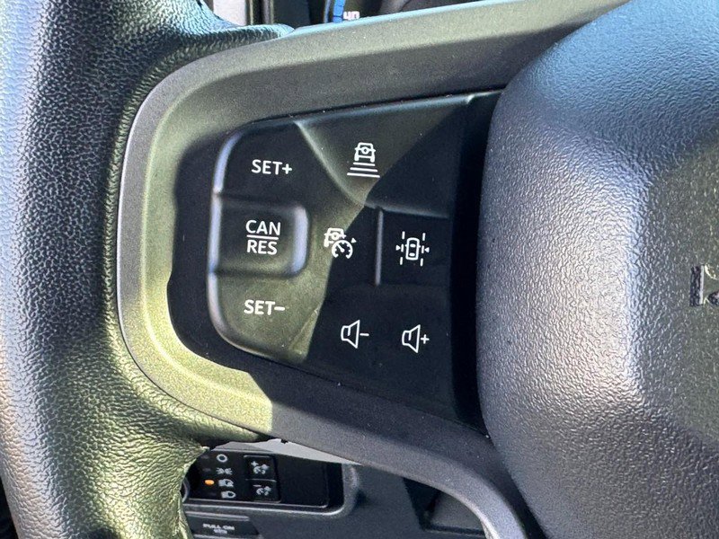 Used 2023 Ford Bronco Badlands image 18