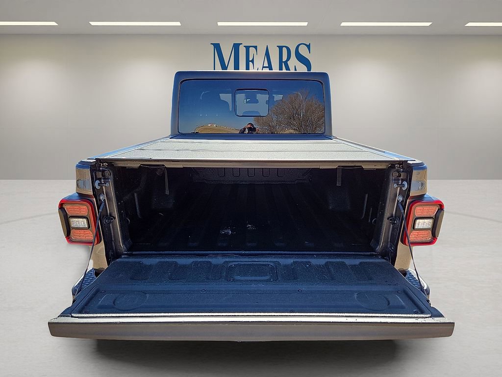 Used 2020 Jeep Gladiator Sport w/ Quick Order Package 24S image 13