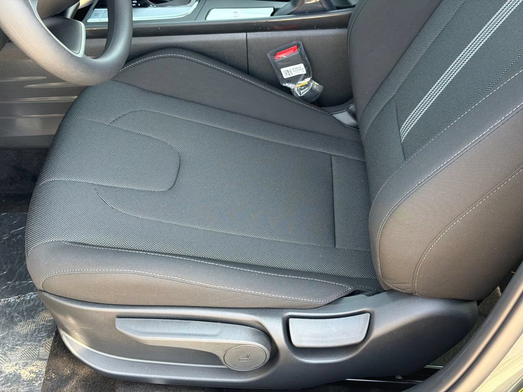 New 2026 Hyundai Elantra SE FWD image 12