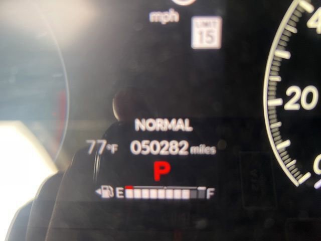 Used 2024 Honda HR-V EX-L image 12