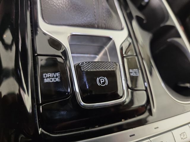 Used 2024 Kia Carnival SX Prestige image 28