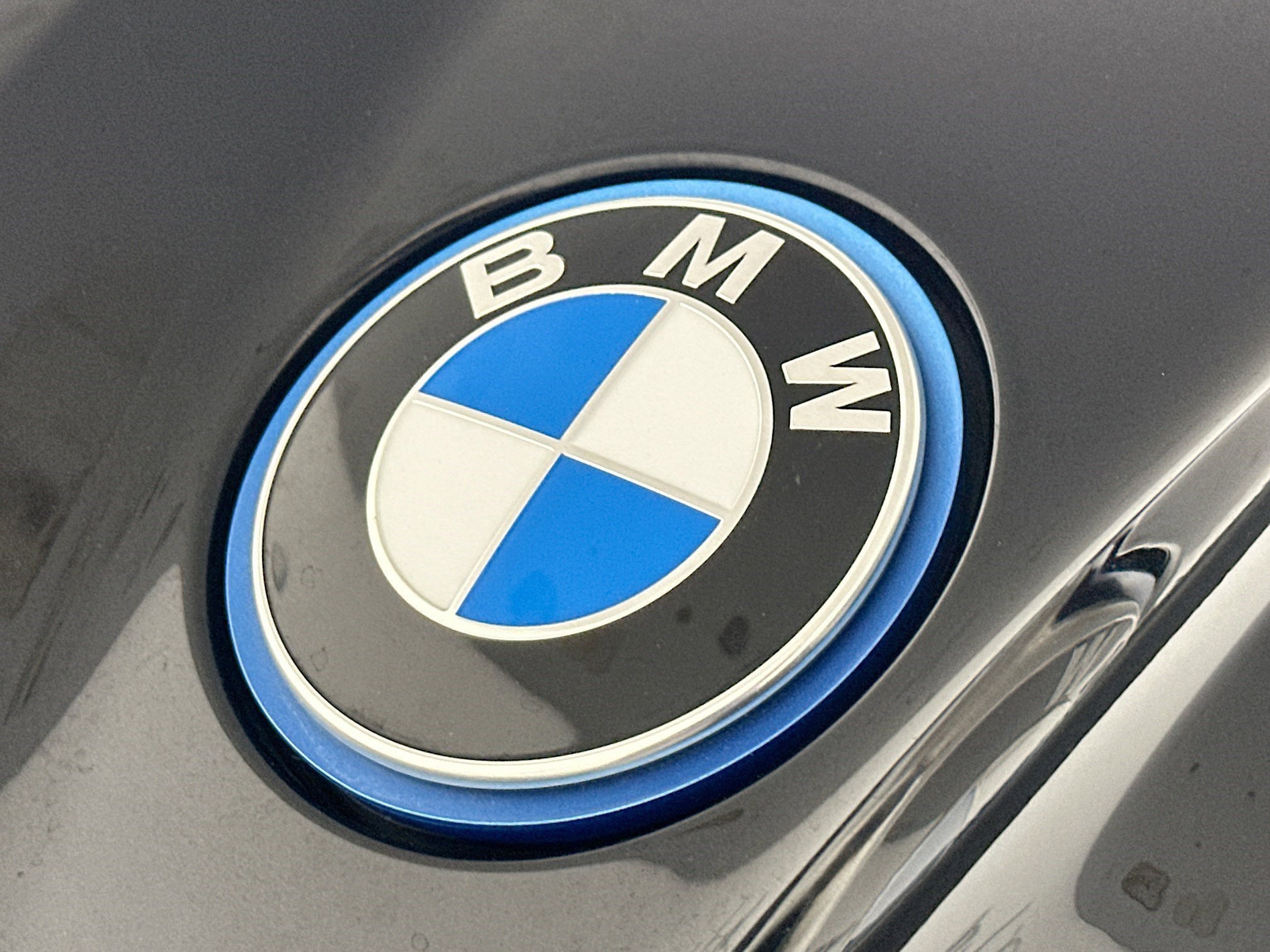 Used 2024 BMW iX xDrive50 w/ Premium Package AWD/4WD image 33