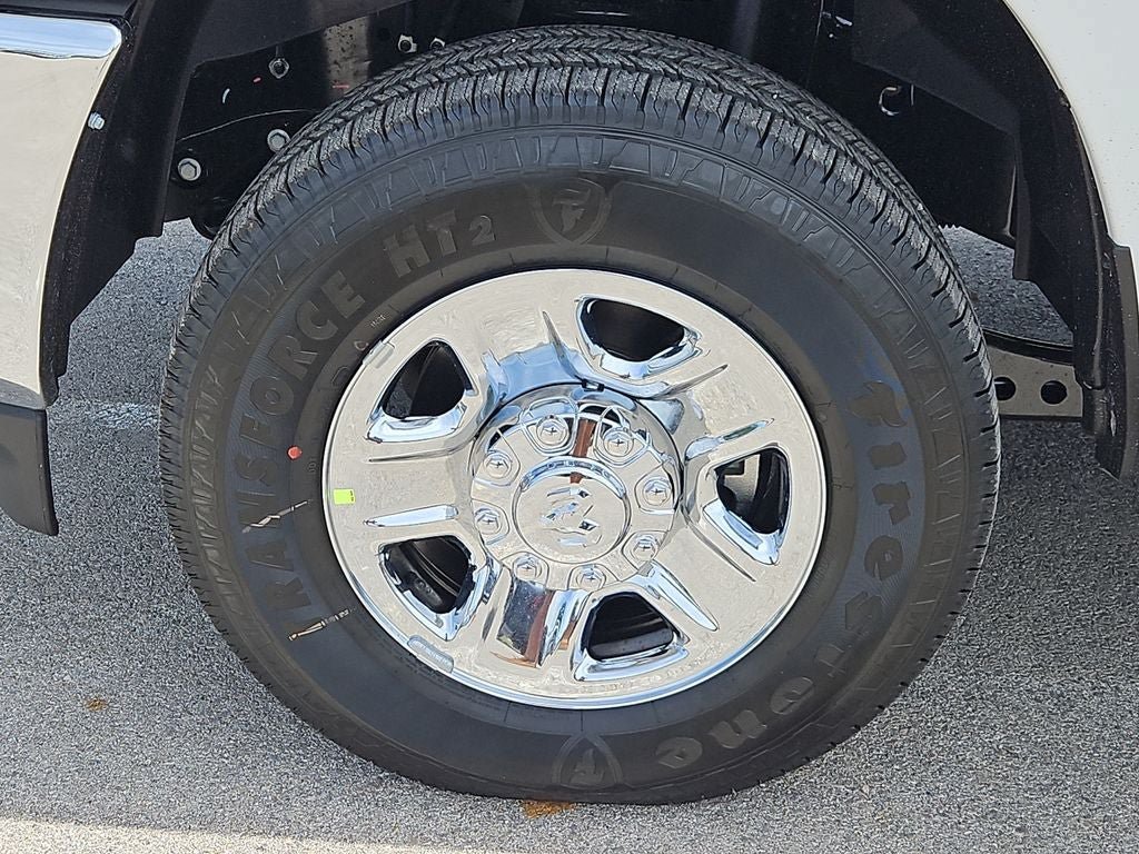 New 2026 RAM 2500 Tradesman AWD/4WD image 13