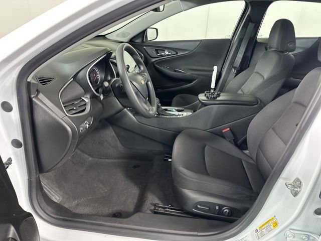 Used 2024 Chevrolet Malibu LT image 11