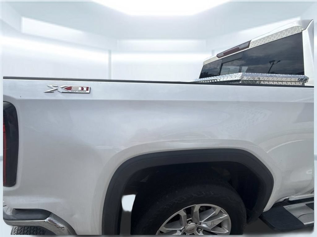 Used 2019 GMC Sierra 1500 SLT w/ SLT Premium Plus Package AWD/4WD image 14