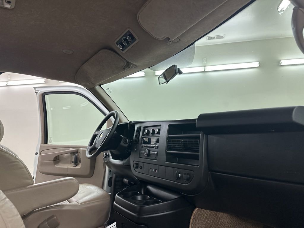 Used 2011 Chevrolet Express 1500 Upfitter image 19