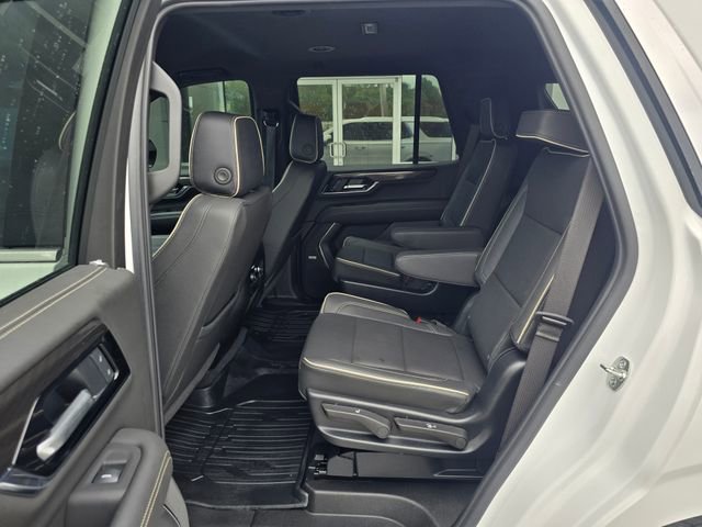 Used 2025 GMC Yukon Elevation w/ LPO, Elevation Black Package RWD image 30
