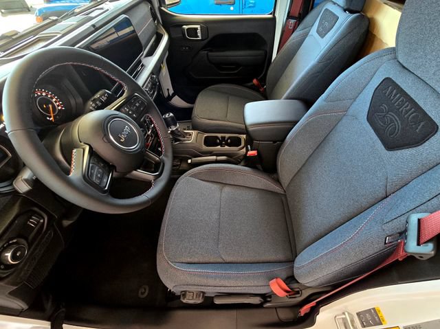 New 2026 Jeep Wrangler Unlimited Sport w/ Dual Top Group AWD/4WD image 9