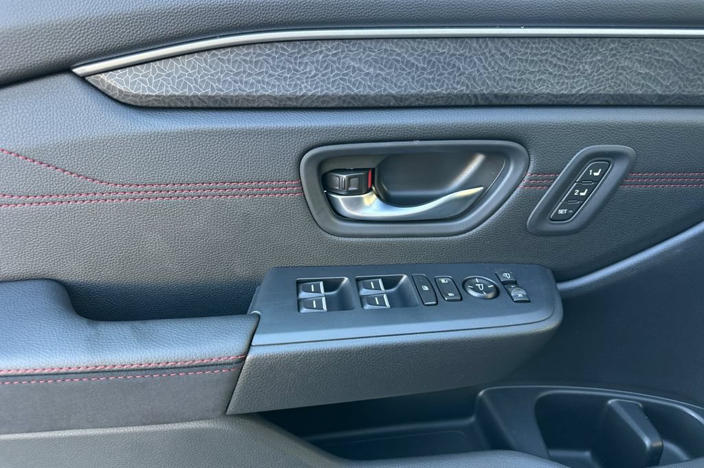 New 2026 Honda Pilot Black Edition image 11