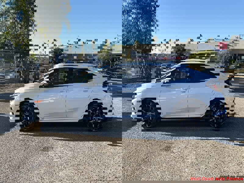 Used 2020 Honda Civic Sport image 6
