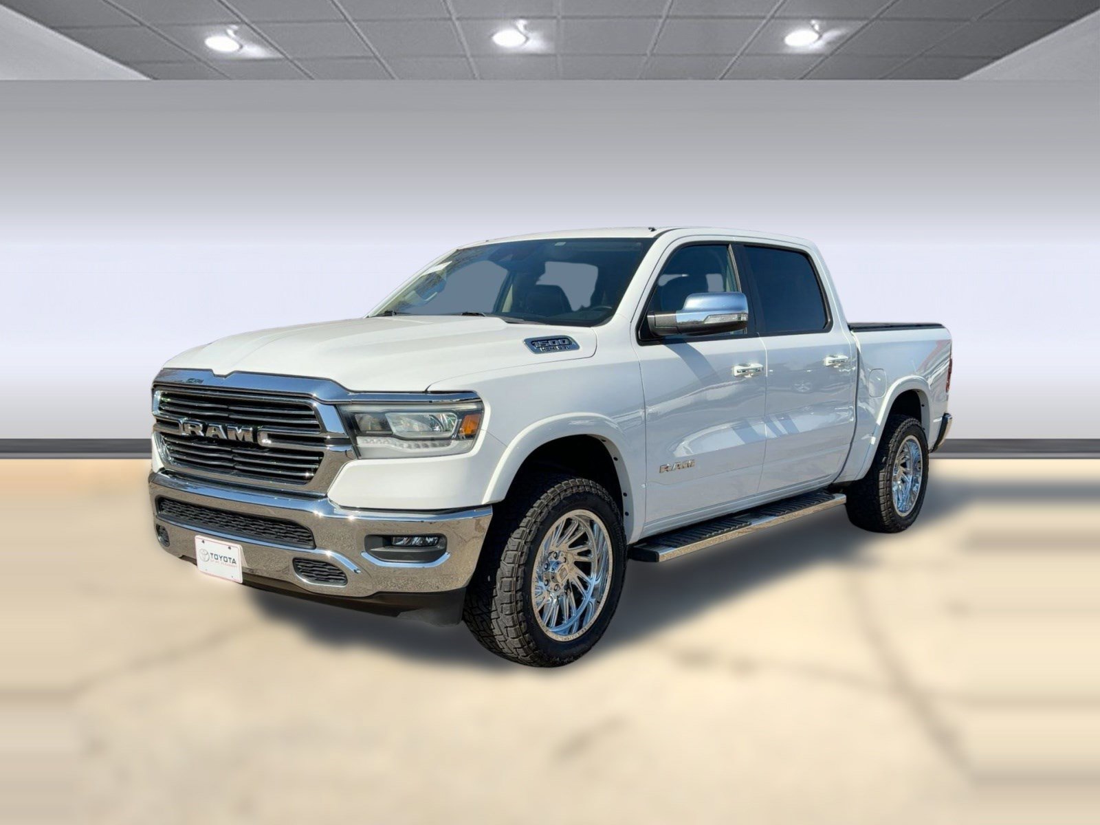 Used 2021 RAM 1500 Laramie image 2