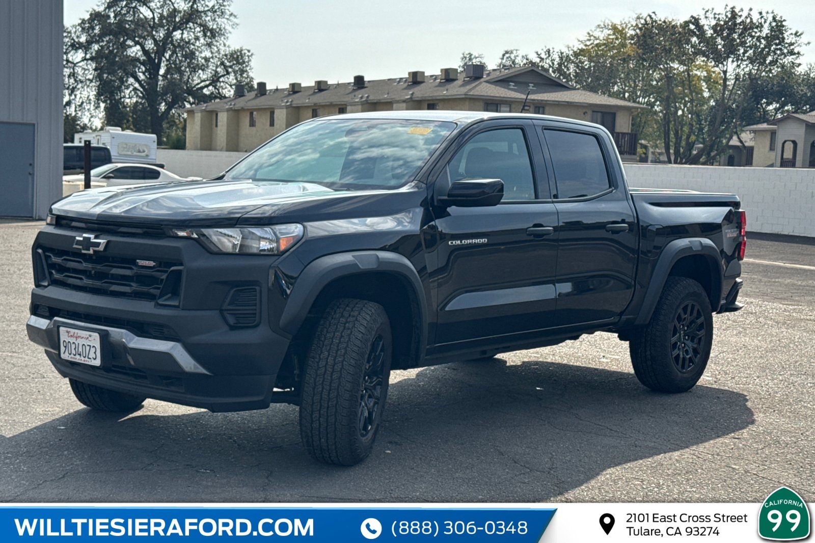 Used 2024 Chevrolet Colorado Trail Boss w/ Advanced Trailering Package image 10