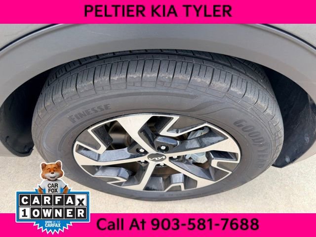 Certified 2024 Kia Sportage EX FWD image 16