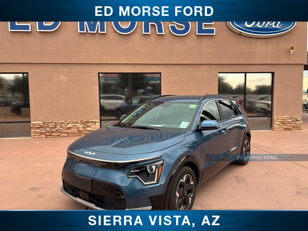 Certified 2023 Kia Niro Wind