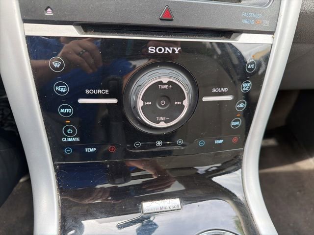 Used 2014 Ford Edge Limited w/ Equipment Group 301A FWD image 15