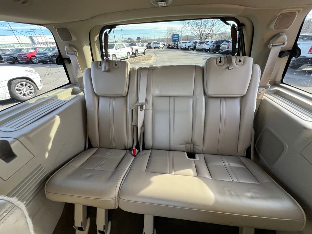 Used 2015 Lincoln Navigator 4WD image 22