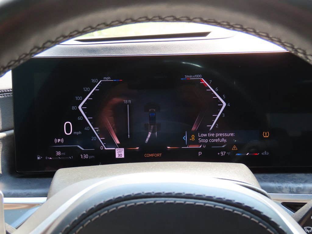 Certified 2023 BMW X7 xDrive40i w/ M Sport Package image 34