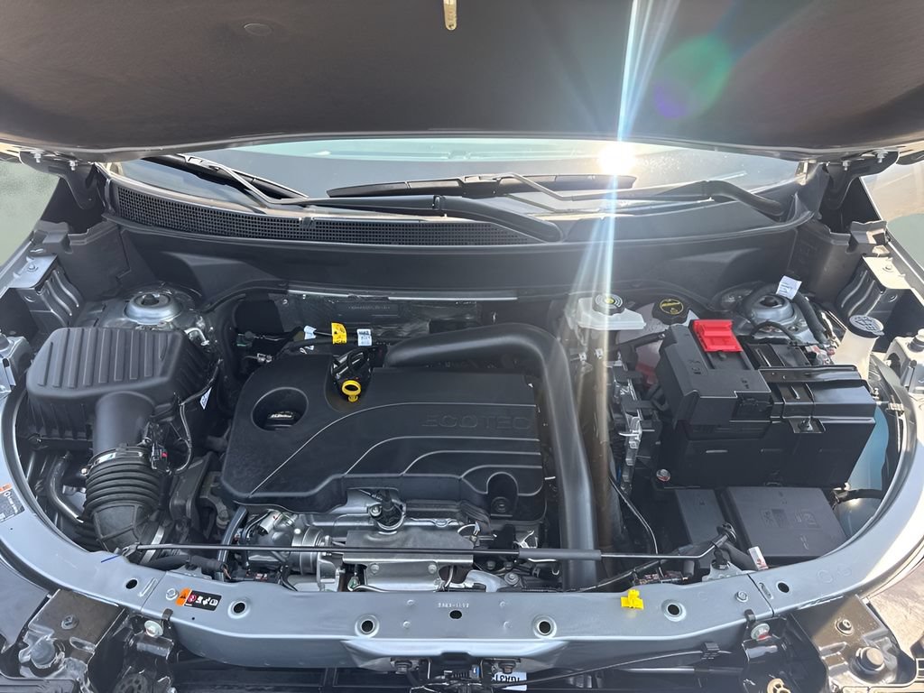 Used 2026 Chevrolet Equinox LT FWD image 30