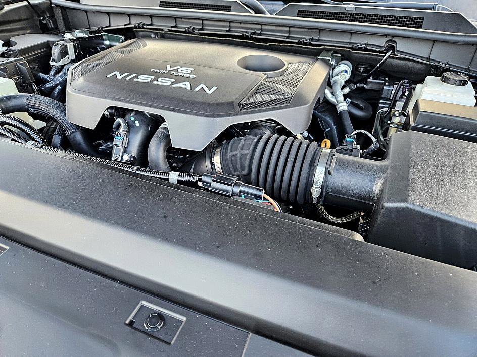 New 2026 Nissan Armada SL w/ Captain's Chari Seat Package image 17